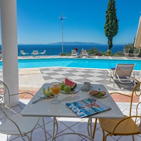 Garbis Villas & Apartments Lourdata  Dış mekan fotoğraf