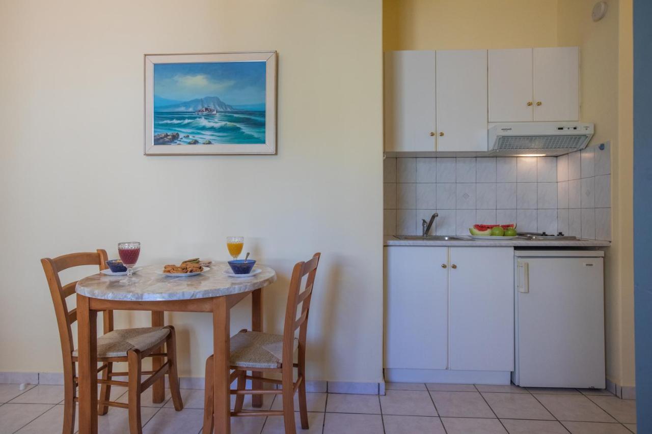 Garbis Villas & Apartments Lourdata  Dış mekan fotoğraf
