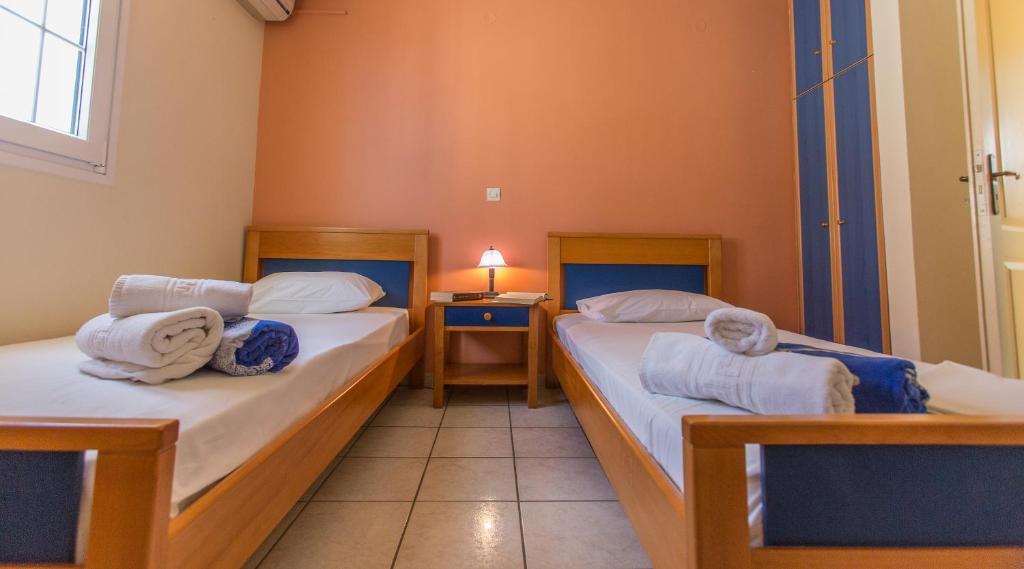 Garbis Villas & Apartments Lourdata  Dış mekan fotoğraf