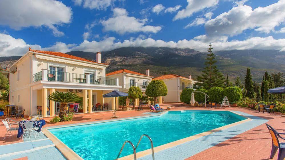Garbis Villas & Apartments Lourdata  Dış mekan fotoğraf